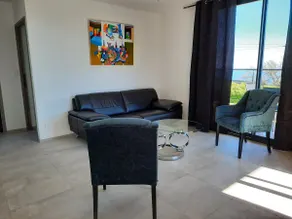 4-person apartment in villa with sea view - Image 2