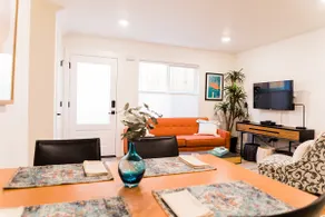 Poppy House: Private, 1-BR in NE; Saltwater HotTub - Image 4
