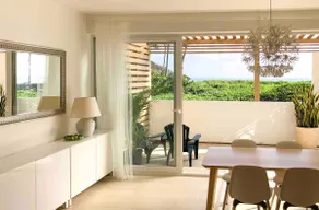 Oceanfront Apartment on the Beach Lovely, Stylish Apartment at Oceanfront - Image 2