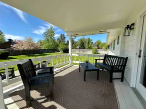 Shelton House- modern minimalist comfort - Image 4