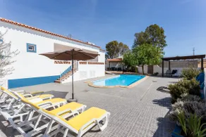 Pool house - Image 3