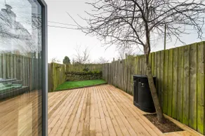 Cosy 2 Bedroom Cottage With Log-burner & Parking - Image 4