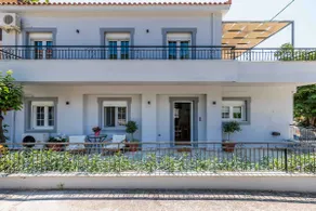 Forest view villa Skopelos - Image 2