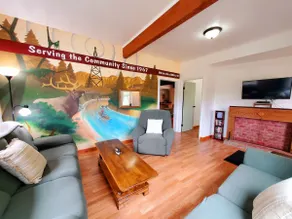 Bella and Edward's Daydream Rain Forest Cottage - Image 4