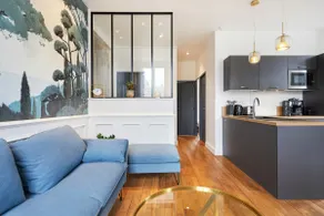 Luxurious Apartment – Parking – 2 Bedrooms – Downtown - Image 4