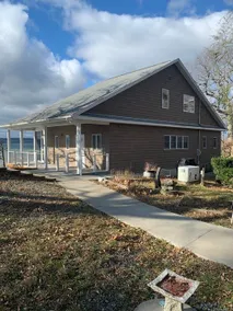 Azalea Beach House on Seneca Lake - Image 4