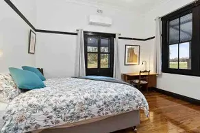 Avalon Farmstay. Quiet cottage on working farm - Image 5