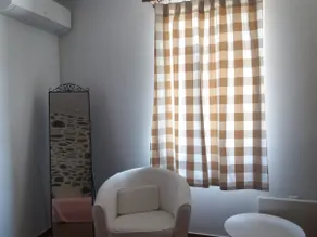 Kerasia's Guesthouse - Image 5