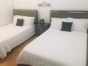 Two Full Beds, Apt. (BLUE HOUSE JOYUDA) - Image 5