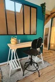 Bright and cozy loft with large terrace - Image 4