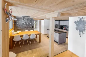 Chic Alpine Apartment for 5 - Perfect for skiers - Image 3