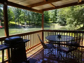 Hummingbird Cabin - Image 3