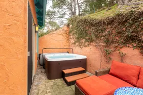 Airbnb Top 10 Knoll Top Property San Francisco - Image 3