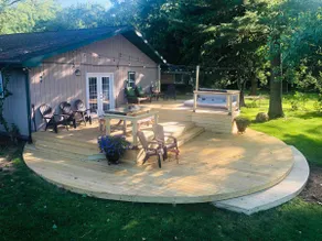 Coley’s Hot tub/ Waterfront ND Football Home - Image 2