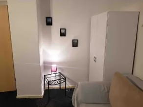 2-room old building apartment in Neumünster - Image 3