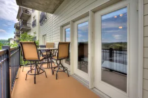Lake Life Luxury w/ Beautiful View Balcony & Pool - Image 2