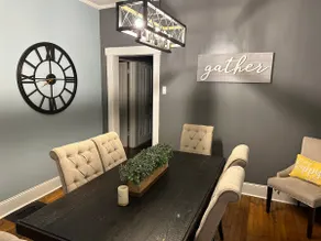 Spacious 3br house near Downtown Chicago & Airport - Image 5