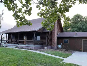Spring Branch Cabin - Image 2