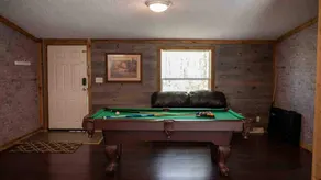 Secluded home away - Image 4