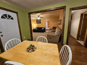 Country Retreat in a Cozy Little Town - Image 3