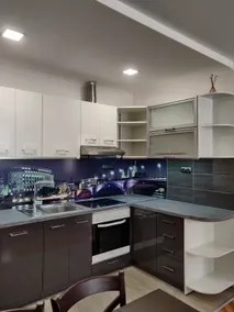 White Apartment - Image 3