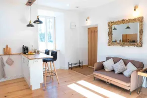 Open plan Studio/Apartment - Image 5