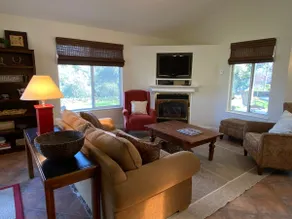Sequoia Gateway Cottage on the Ranch - Image 4