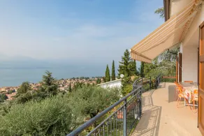Villa I Gelsomini,  6 Bedrooms, Garden, Terrace, Stunning View of Lake Garda - Image 3