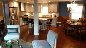 Quiet 2 Bdrm-1.5 Bath Open Ranch-Garage Parking - Image 2