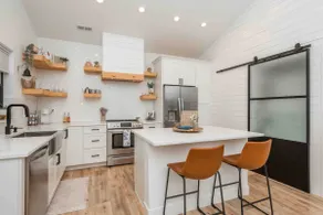 The Koop: An Urban Farmhouse Guest House - Image 4