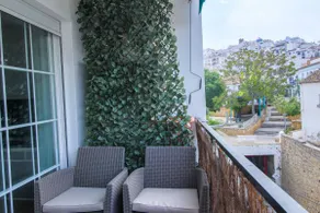 Bernia Apartment - Image 4