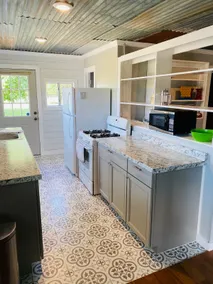 The guest house at Lily Pad Lane - Image 3
