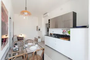 GuestHost - Piazzale Susa Bright Flat con Veranda - Image 4