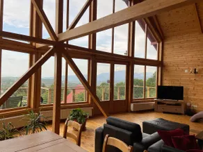 Carpathian Log Home - Image 4
