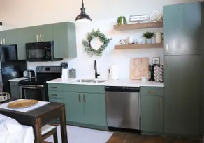 Stay in the heart of Downtown Waco! - Image 4