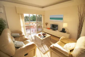 Cascais elevator parking Ac swimming pool 4 person - Image 3