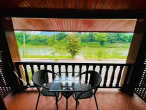 Clean & lovely Apartment with perfect location! - Image 2
