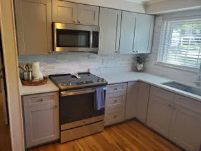 Charming Home In Lakewood - Image 2