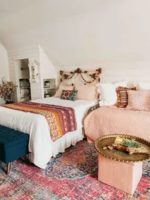 The Red Barn Loft - Charming Getaway in Nashville - Image 5