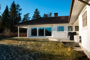 Large spacious detached house, with 15 beds - Image 5