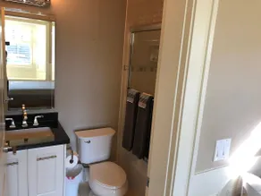 Central North Vancouver Suite with Hotel-Like Feel - Image 5