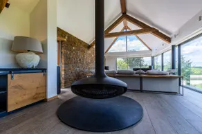 Peaceful Luxury Coastal Getaway. - Image 5