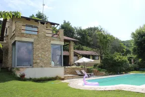 Pool Villa in the Langhe - Image 3