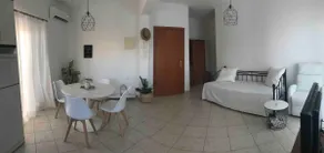 Bright and Modern Apartment NEXT to the BEACH - Image 4