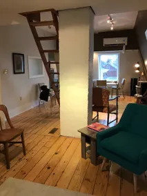Pentz-Howe House Loft Apartment - Image 5