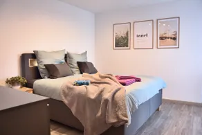 Beautiful, modern apartment by the lake, relax, let go & unwind - Image 4