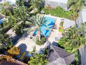 Heated Pool & Banana Plantation with \"really heated\" long pool. Private solarium - Image 2