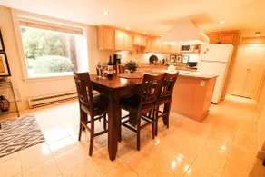 Judi's Place on the Lake (family comfortable) - Image 3