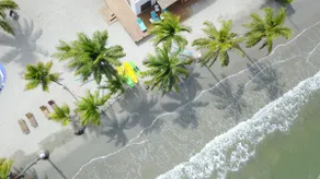 Spectacular Cabin and Private Pool (12 People) - Image 3