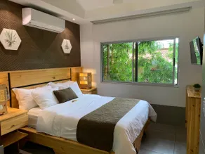 ARANJUEZ LOFTS - Loft #3 with Balcony - Image 4